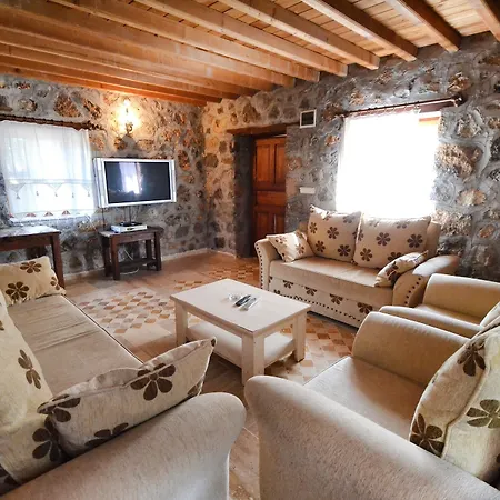 Villa Kay7200 Ilayda 4 Bedrooms Oludeniz